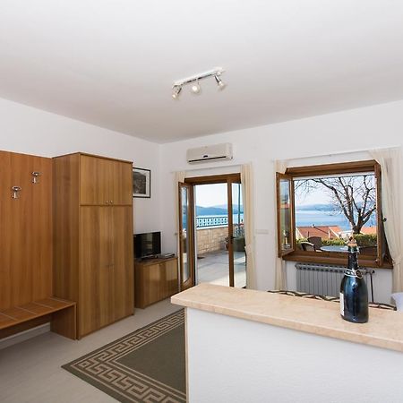 Apartments Bisera 特罗吉尔 外观 照片